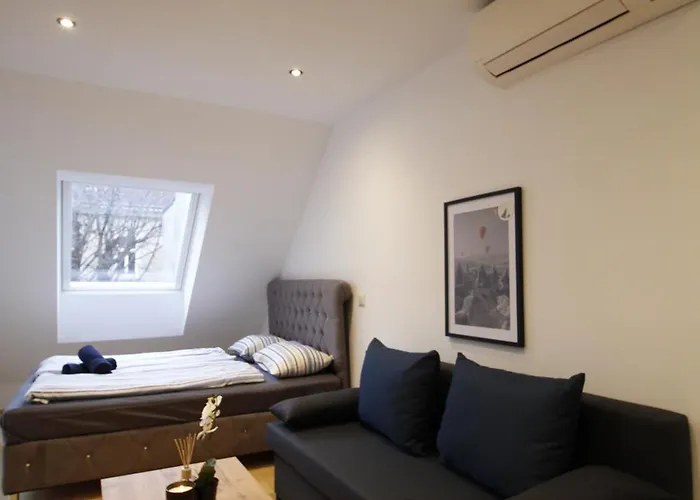 Comfort In Praterstern Area *