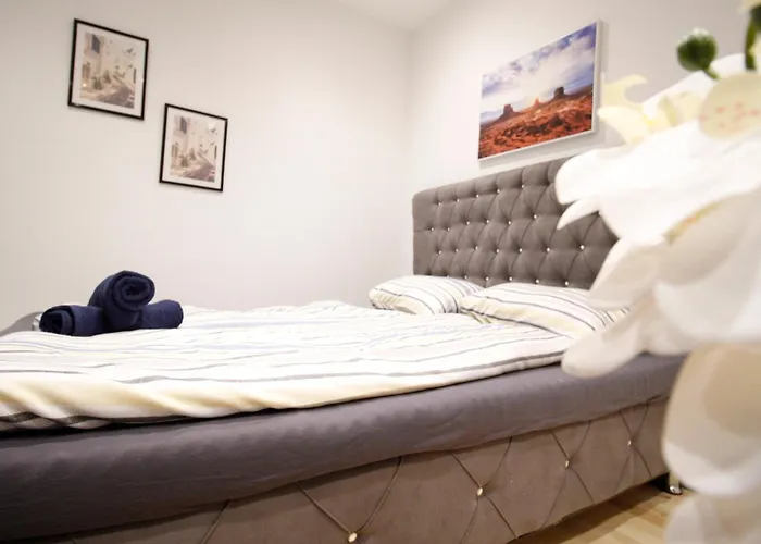 Comfort In Praterstern Area *